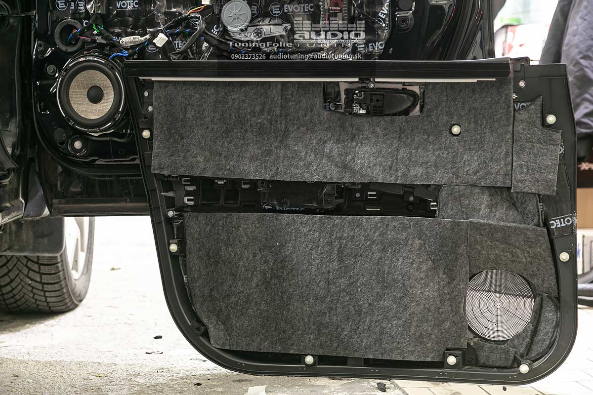 Nissan X-Trail Audioupgrade Focal Gladen GroundZero