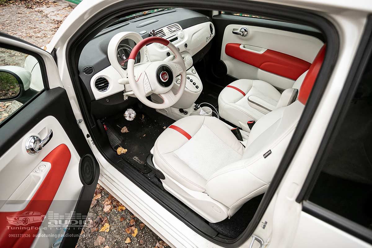 Čalúnenie a výhrev sedadiel Fiat 500e.