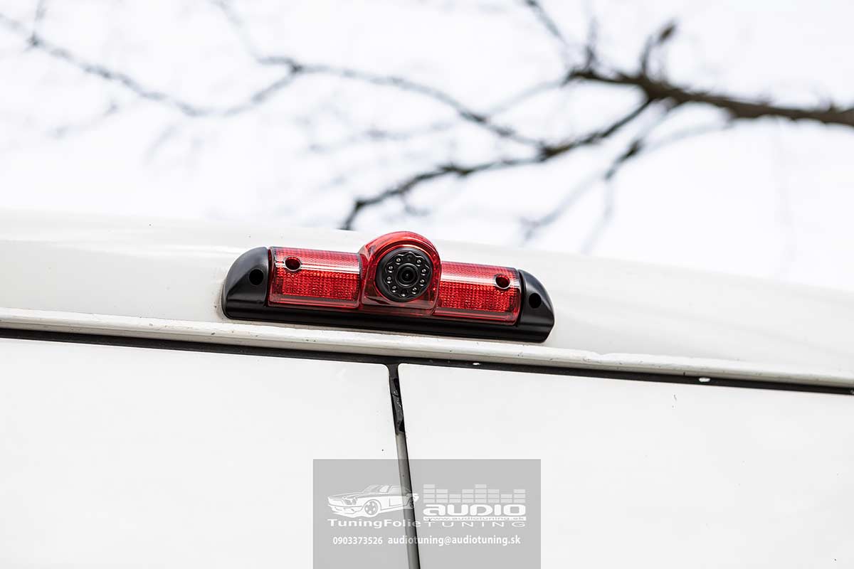 Parkovacia kamera 7″ LCD Peugeot Boxer.